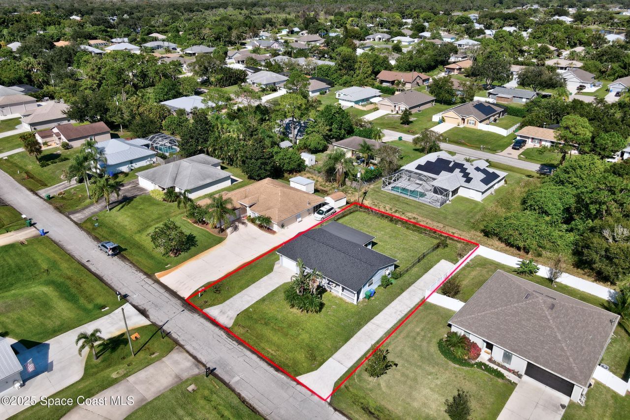 918 Bermuda Avenue, Sebastian, FL 32958 Photo