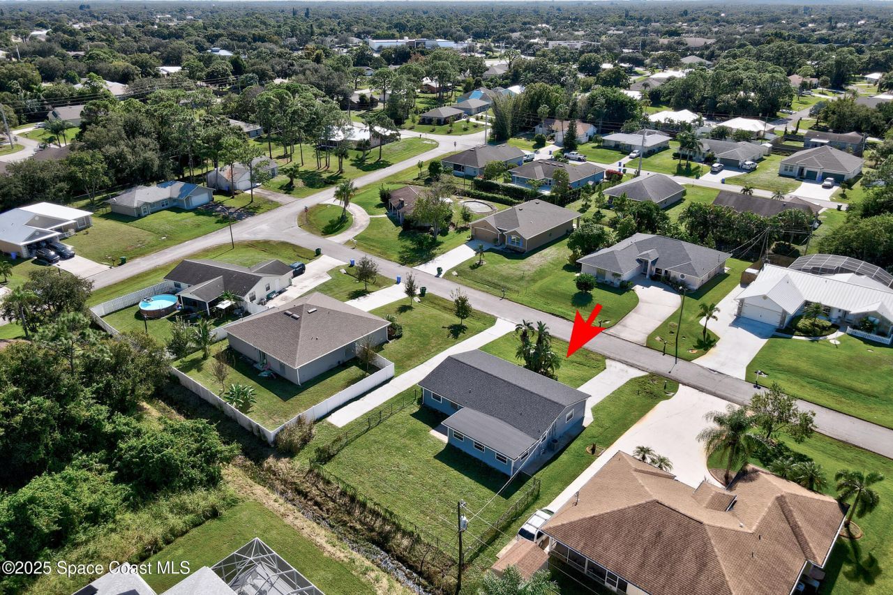 918 Bermuda Avenue, Sebastian, FL 32958 Photo