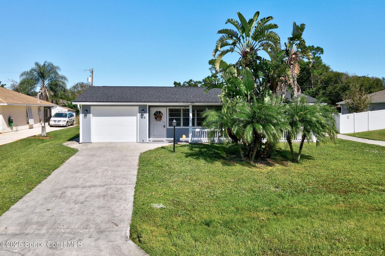 918 Bermuda Avenue, Sebastian, FL 32958 Photo