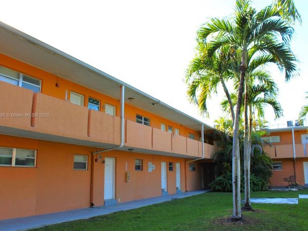 9760 SW 184th St, Unit 12D, Cutler Bay, FL 33157