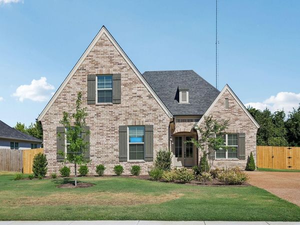 110 LAUREL WOOD LN, Oakland, TN 38060