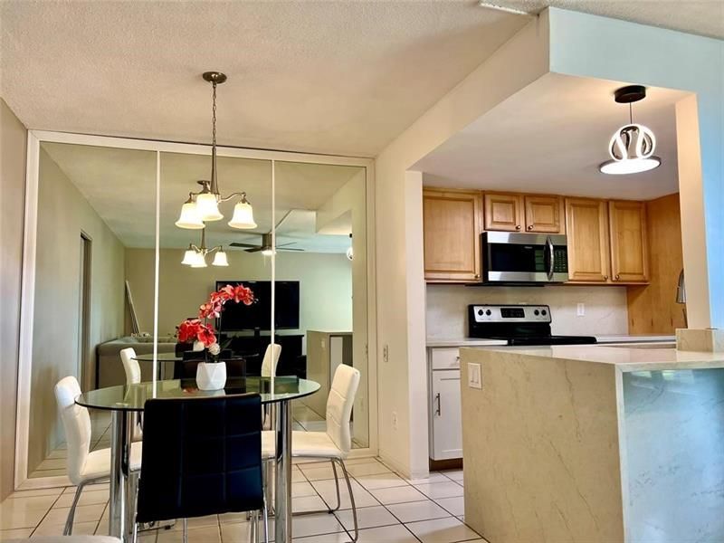 2840 NE 33rd Court, Unit 2, Fort Lauderdale, FL 33306 Photo