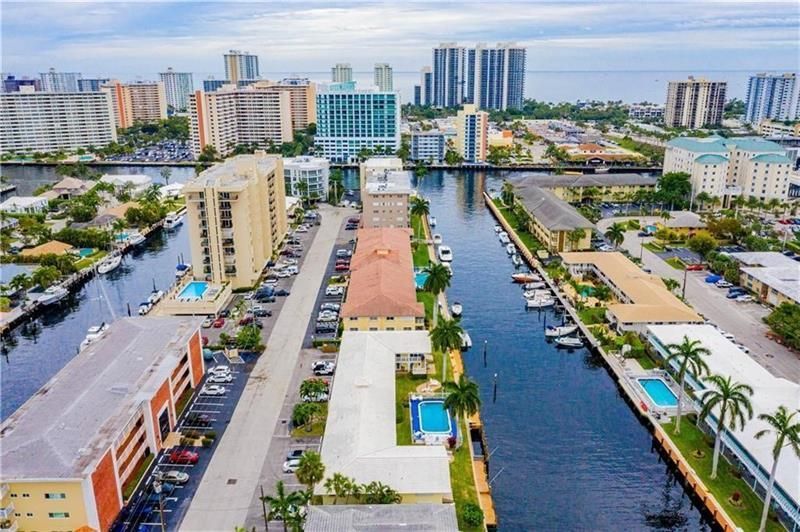 2840 NE 33rd Court, Unit 2, Fort Lauderdale, FL 33306 Photo