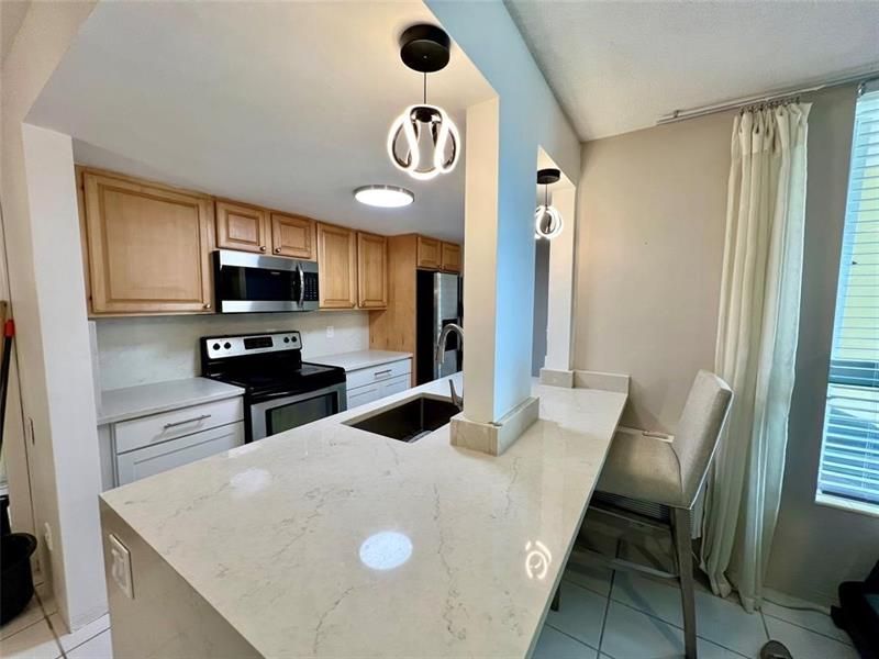 2840 NE 33rd Court, Unit 2, Fort Lauderdale, FL 33306 Photo