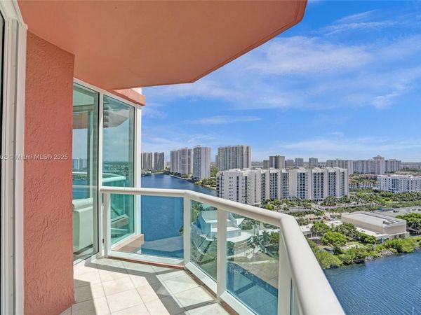 3370 Hidden Bay Dr, Unit 2114, Aventura, FL 33180