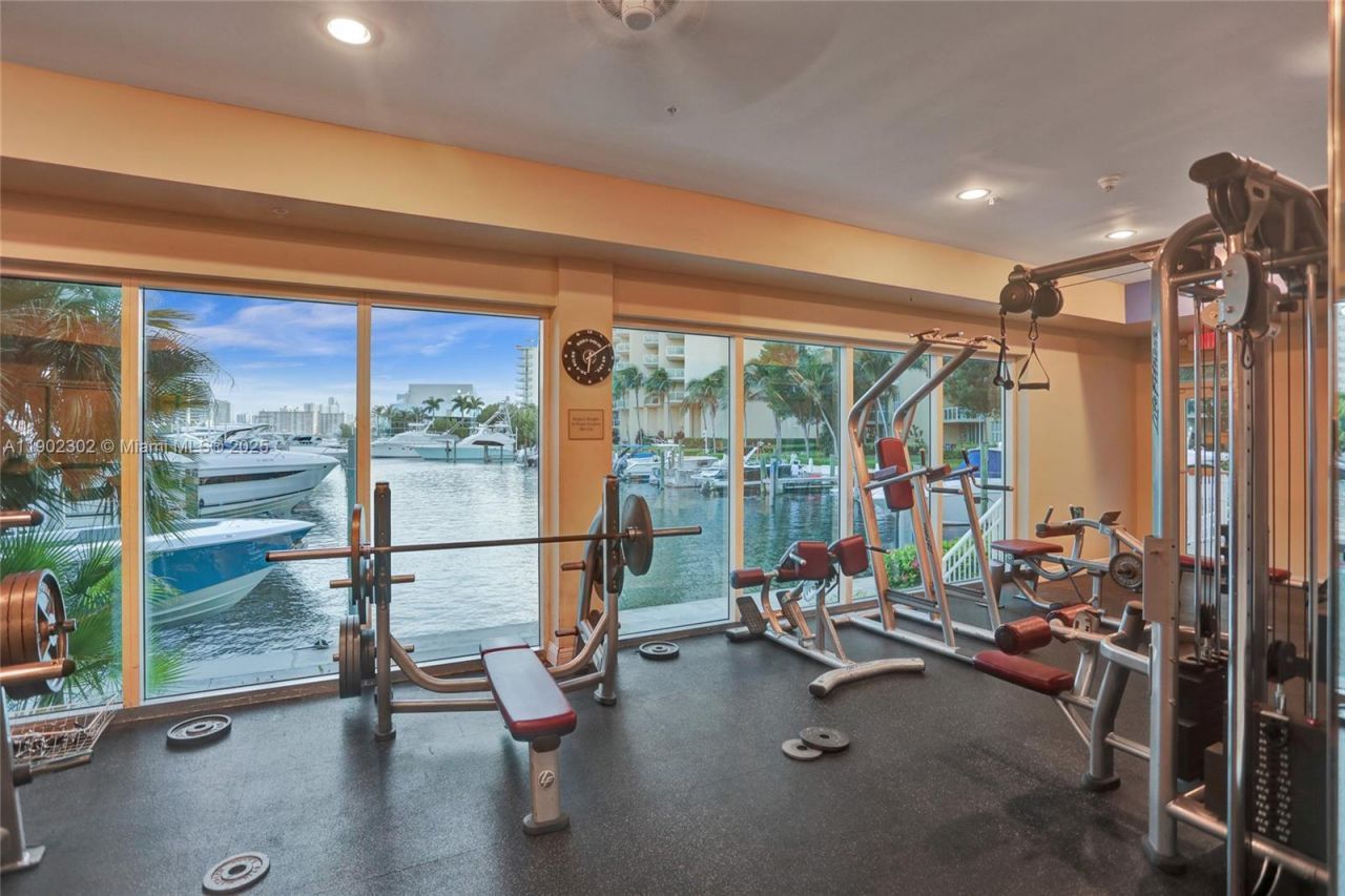 3370 Hidden Bay Dr, Unit 2114, Aventura, FL 33180 Photo