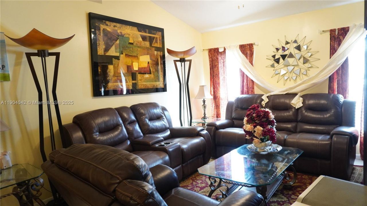 1496 SW 24th Ave Sw, Vero Beach, FL 32962 Photo