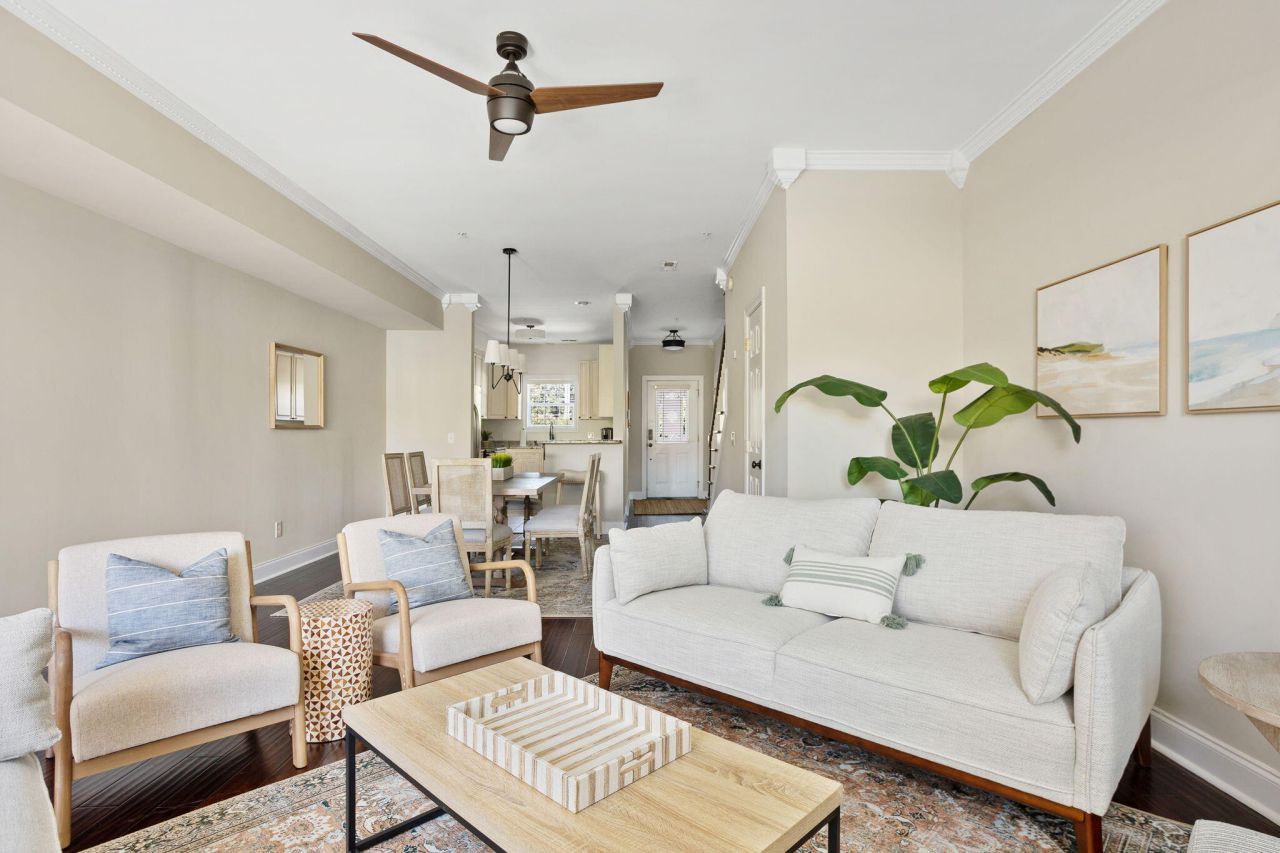 4993 Lake Palmetto Lane Photo 4