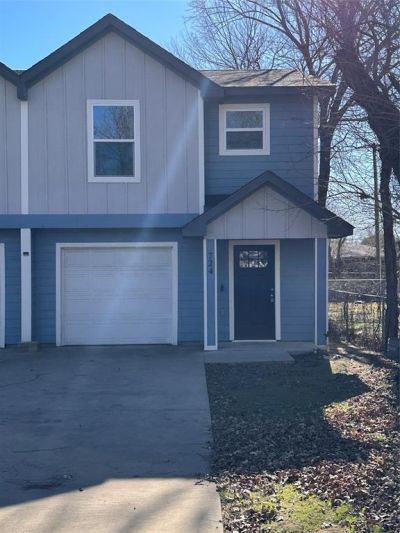 724 W Walker Street, Denison, TX 75020 Main Photo