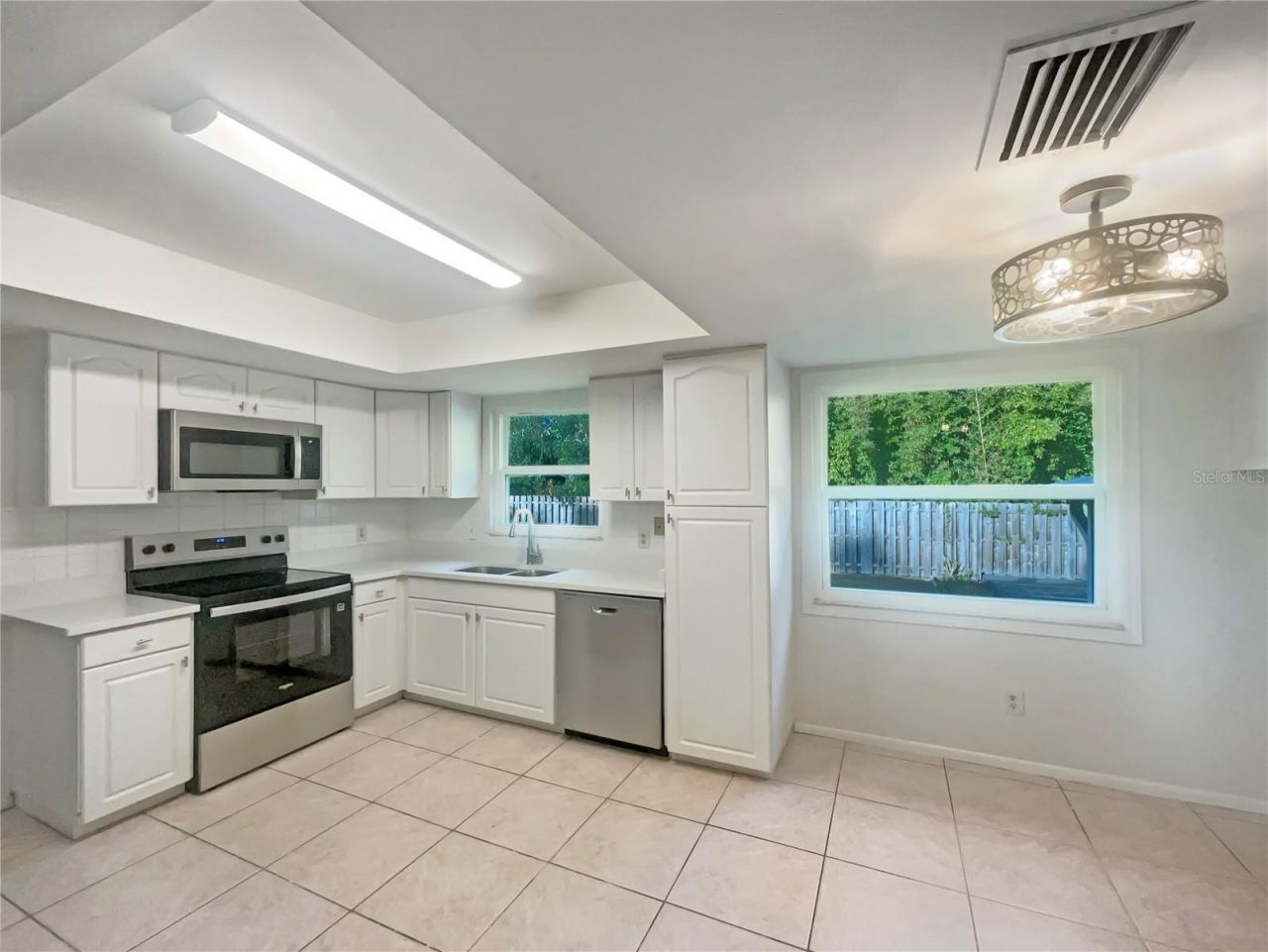 1911 Rambling Lane, Brandon, FL 33510 Photo