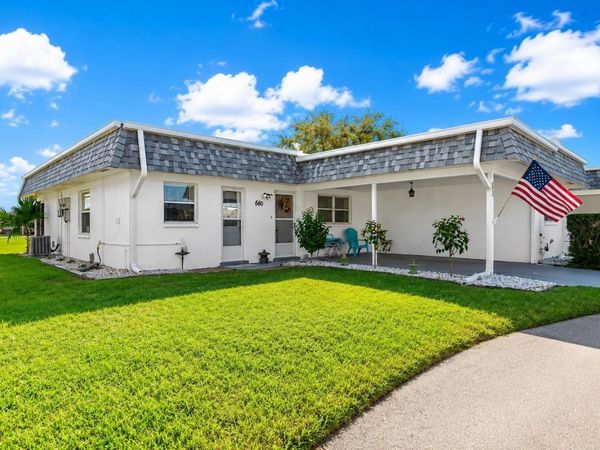 680 CIRCLEWOOD DRIVE, Unit W3, VENICE, FL 34293