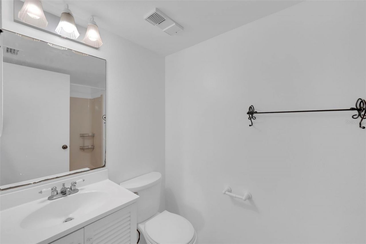 2875 Palm Beach Boulevard, Unit 205, Fort Myers, FL 33916 Photo