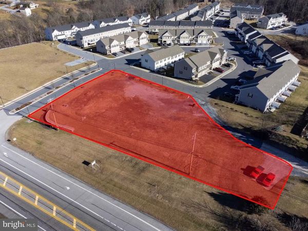 145 HERSHEY ROAD, HARRISBURG, PA 17112