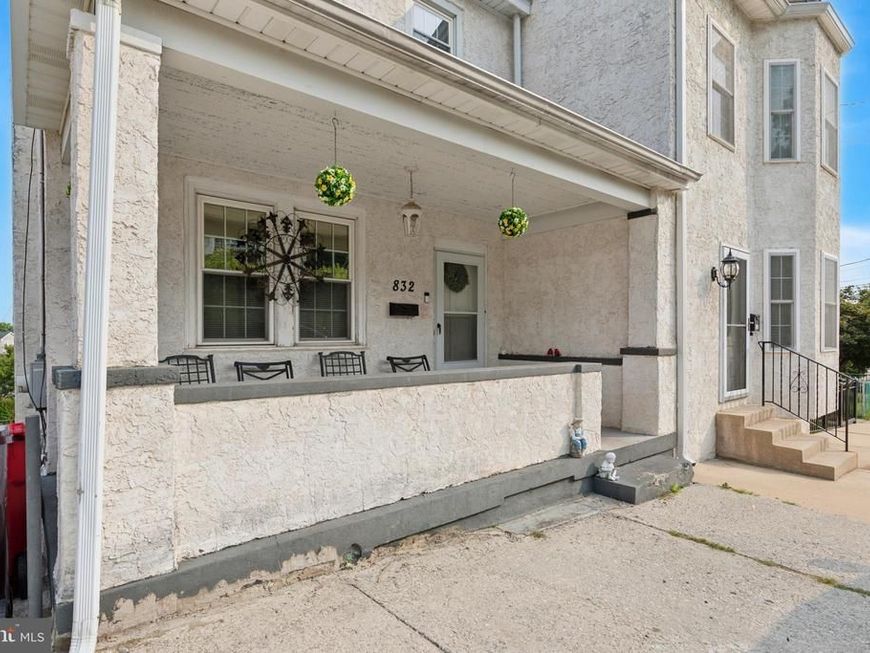 832 Bush St., Bridgeport, PA 19405 Main Photo
