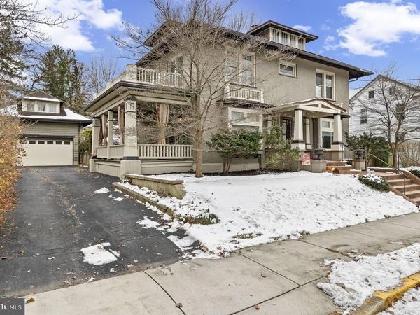 517 W MAIN STREET, MECHANICSBURG, PA 17055