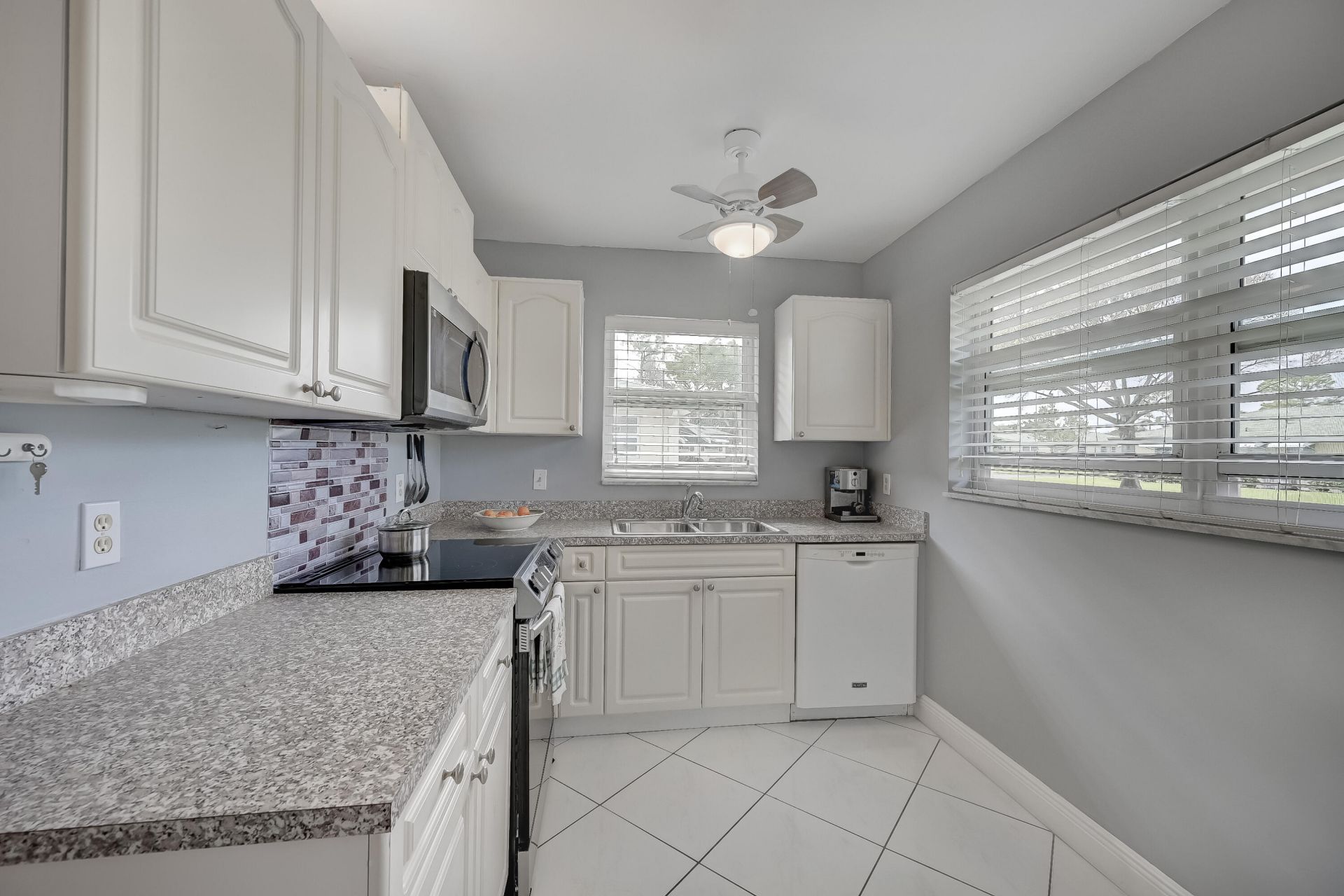 227 Cardinal Lane, Delray Beach, FL 33445 Photo