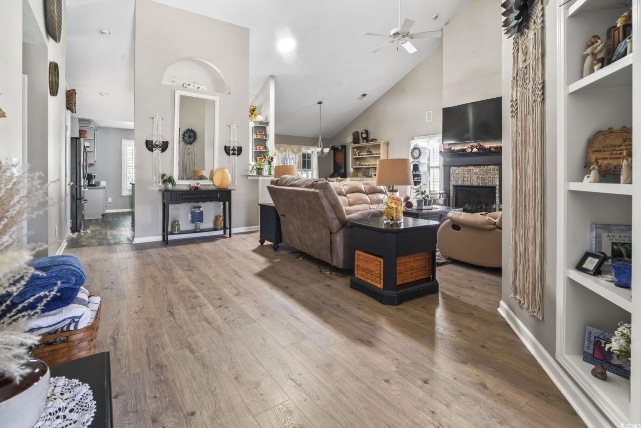 4105 Eva Bay Dr. Photo 12