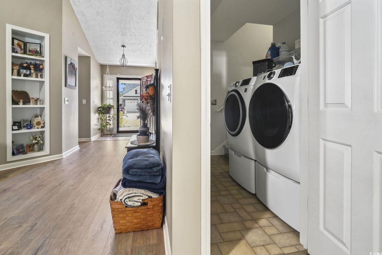 4105 Eva Bay Dr. Photo 20