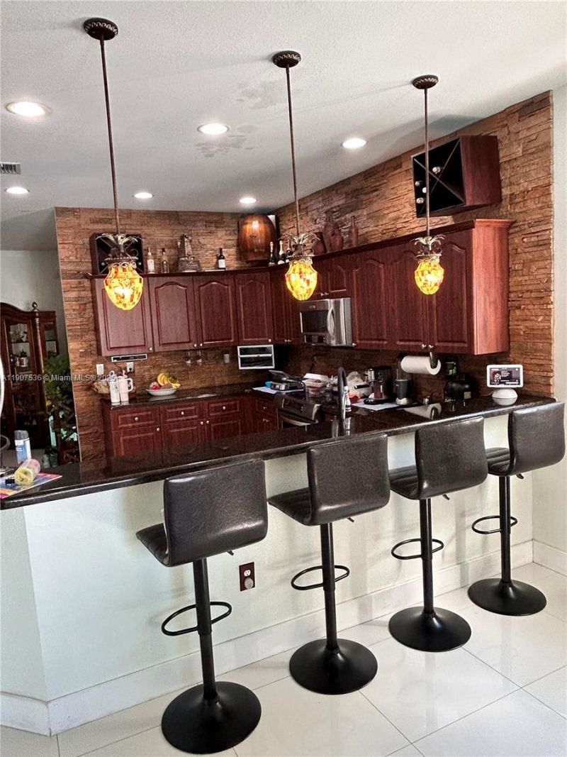 4607 NW 165th St, Miami Gardens, FL 33054 Photo