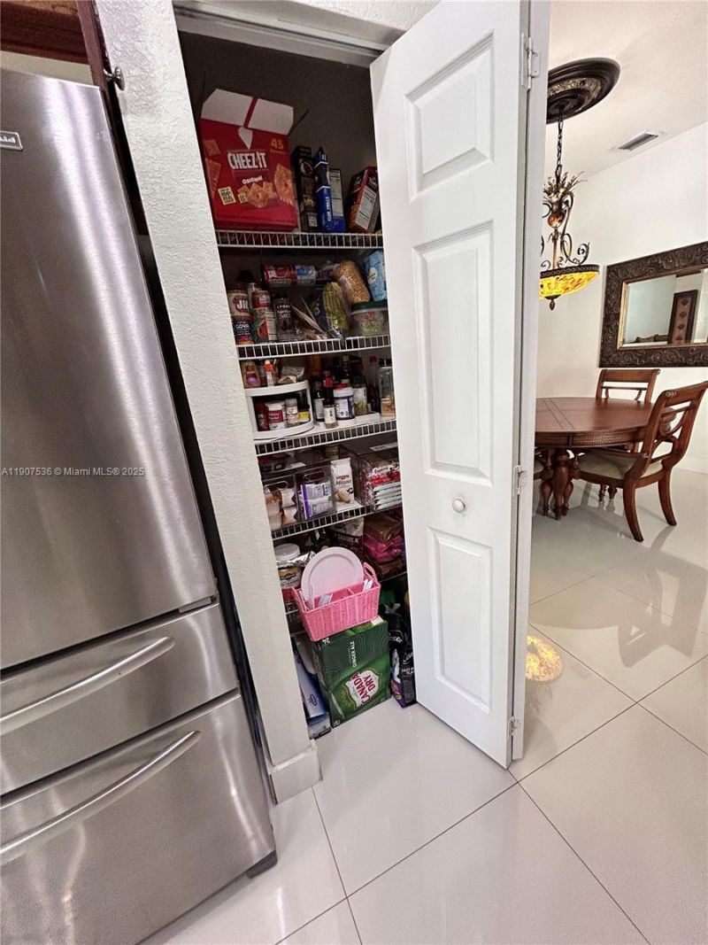 4607 NW 165th St, Miami Gardens, FL 33054 Photo