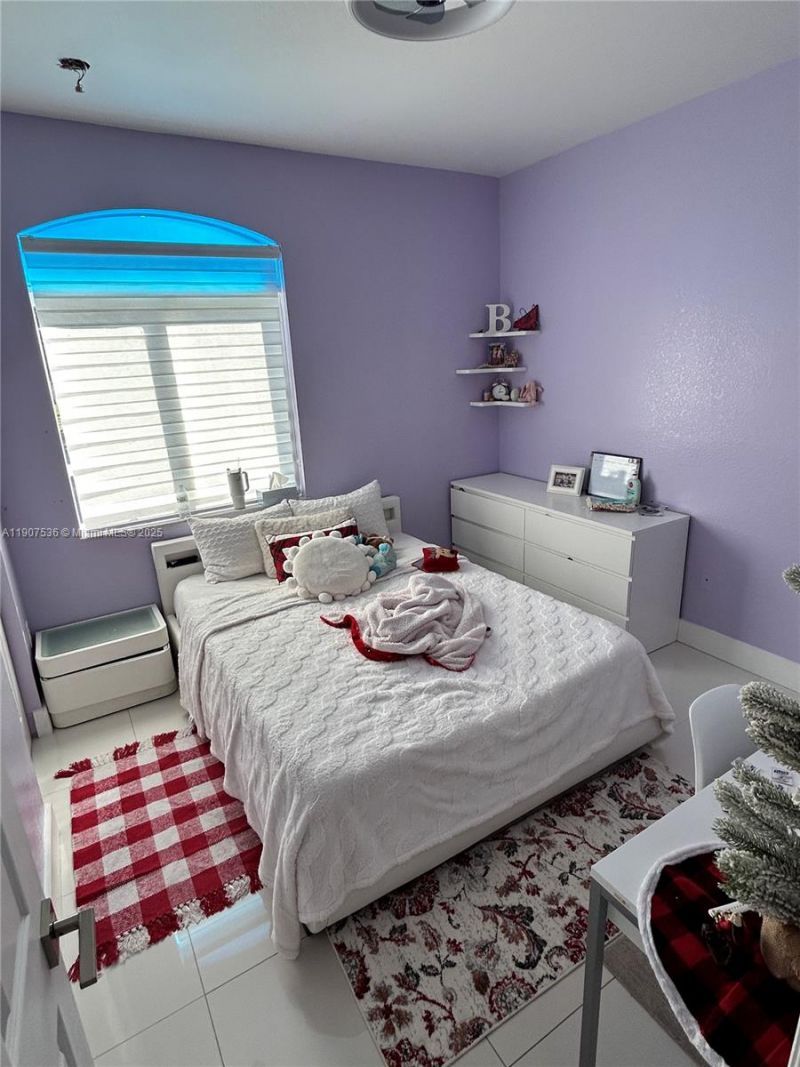 4607 NW 165th St, Miami Gardens, FL 33054 Photo