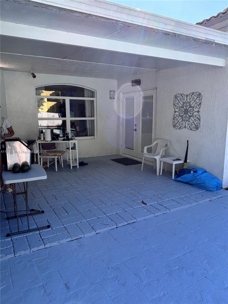 4607 NW 165th St, Miami Gardens, FL 33054 Photo