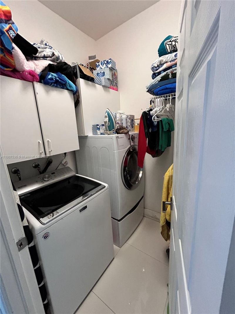 4607 NW 165th St, Miami Gardens, FL 33054 Photo