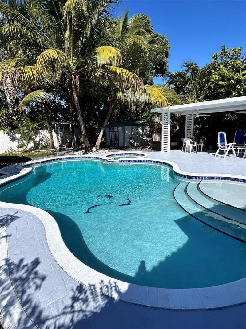 4607 NW 165th St, Miami Gardens, FL 33054 Photo