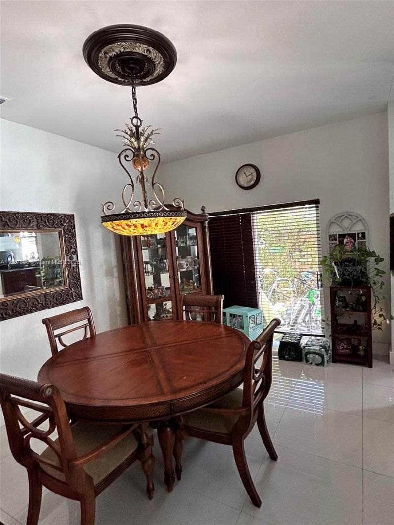 4607 NW 165th St, Miami Gardens, FL 33054 Photo