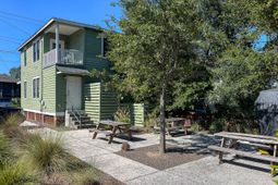 716 Meeting Street photo 4