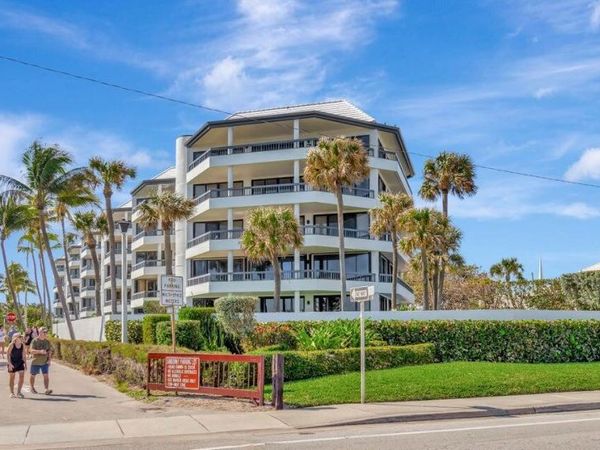 120 S Ocean Boulevard, Unit 2-B, Delray Beach, FL 33483