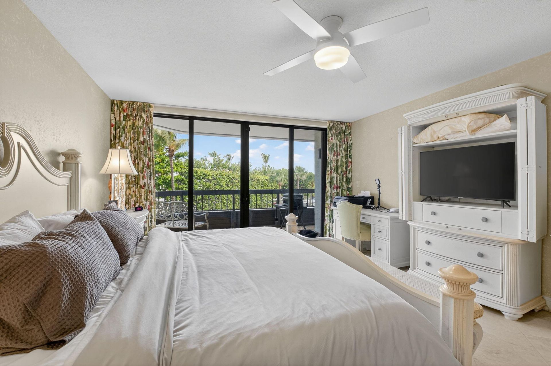 120 S Ocean Boulevard, Unit 2-B, Delray Beach, FL 33483 Photo