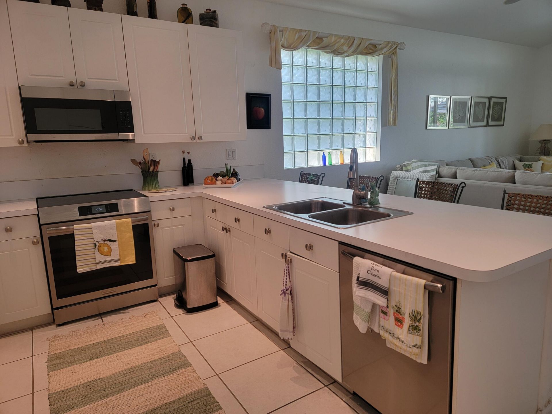 6585 Lurais Drive, Lake Worth, FL 33463 Photo