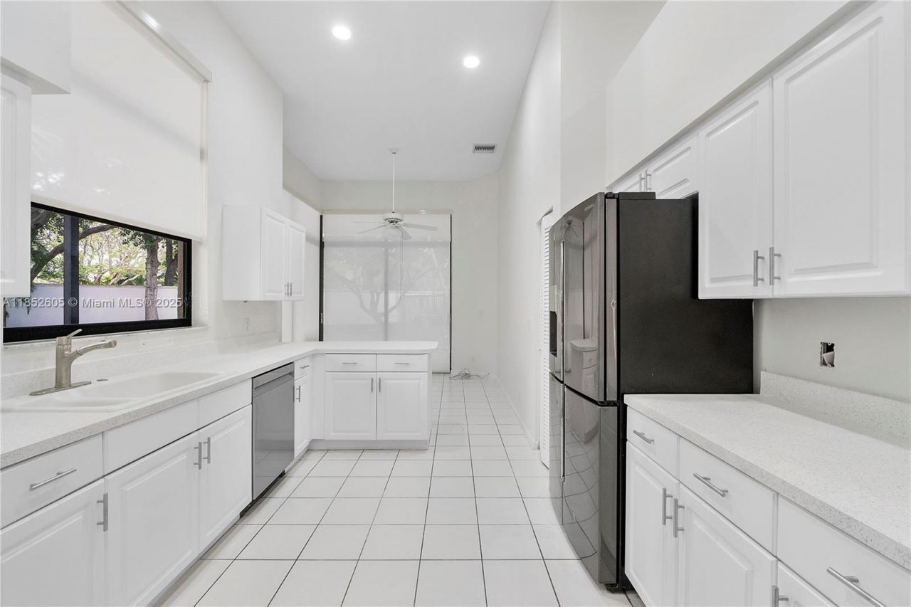 2449 NW 64th St, Boca Raton, FL 33496 Photo