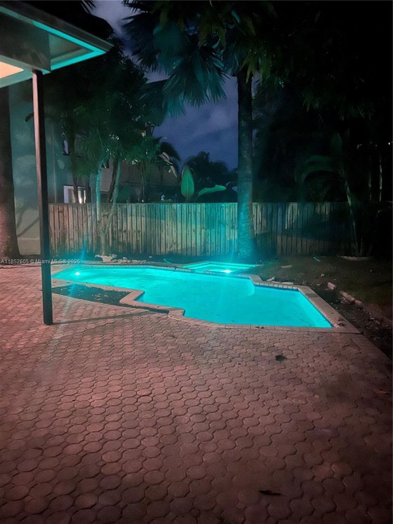 2449 NW 64th St, Boca Raton, FL 33496 Photo