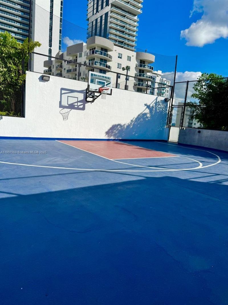 700 NE 24 St, Unit 3701, Miami, FL 33137 Photo