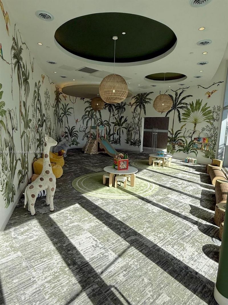 700 NE 24 St, Unit 3701, Miami, FL 33137 Photo