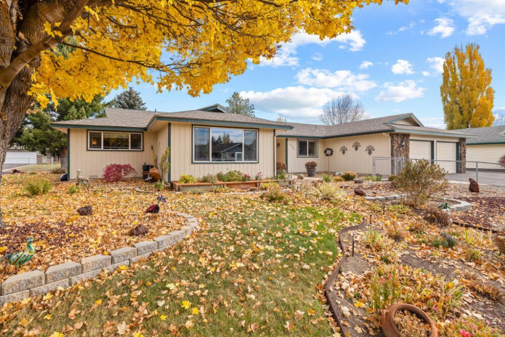 5147 Gatewood Drive, Klamath Falls, OR 97603 Main Photo