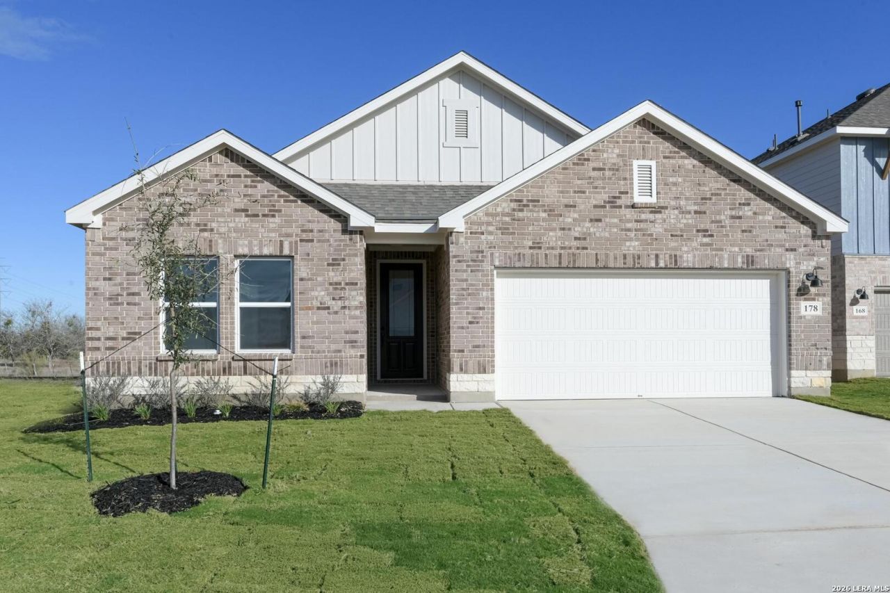178 Desert Cactus, San Antonio, TX 78253 Main Photo