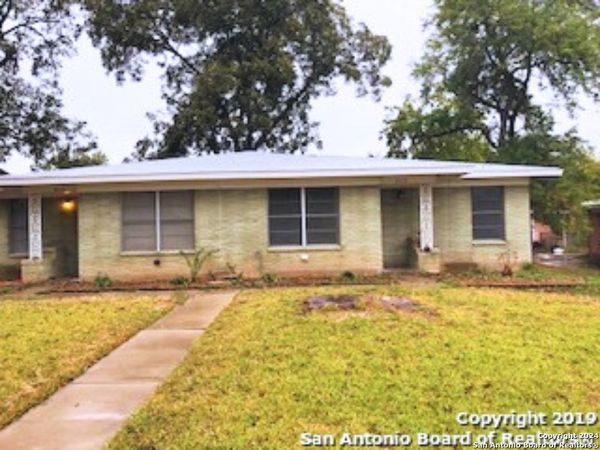 213 Sunnyland Dr, San Antonio, TX 78228