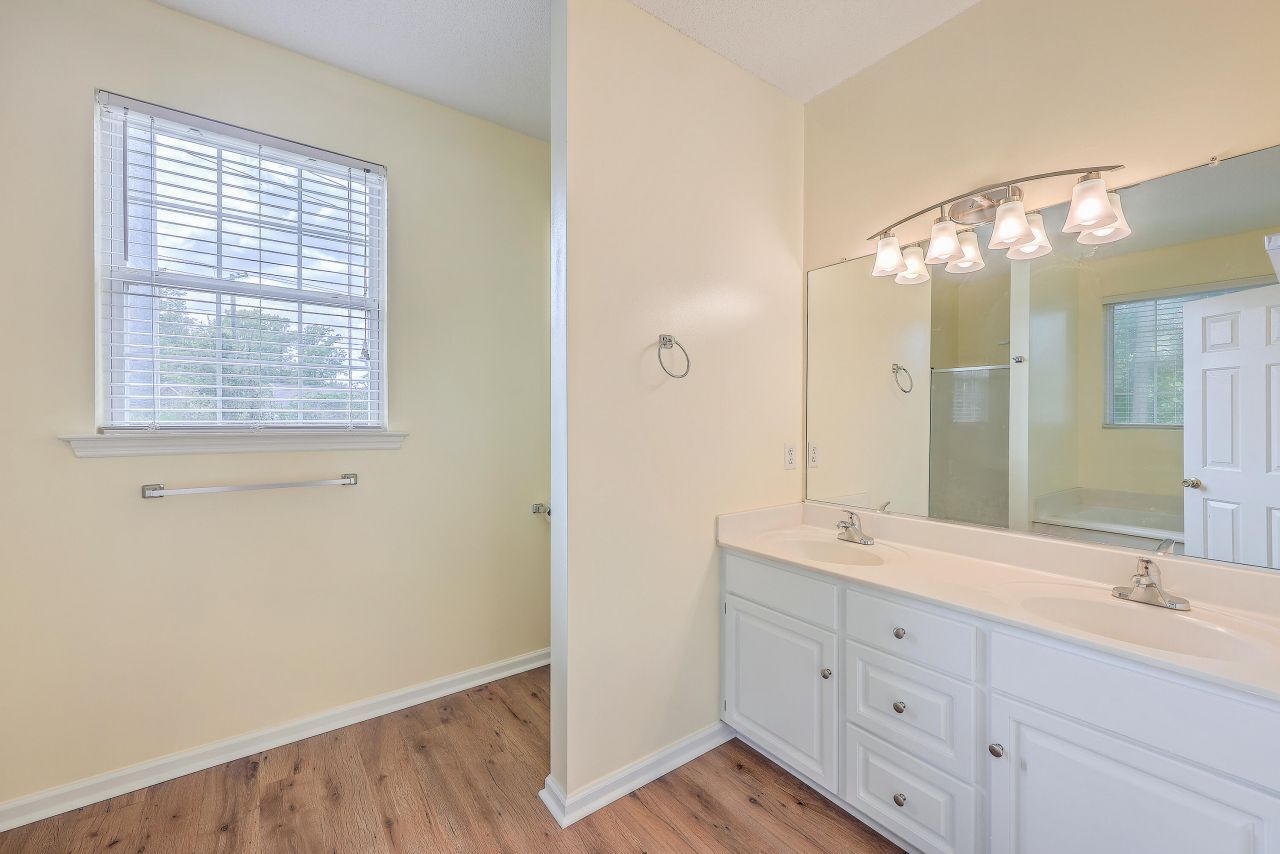 195 Fox Squirrel Run Photo 12