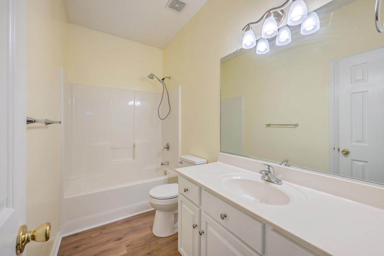 195 Fox Squirrel Run Photo 13