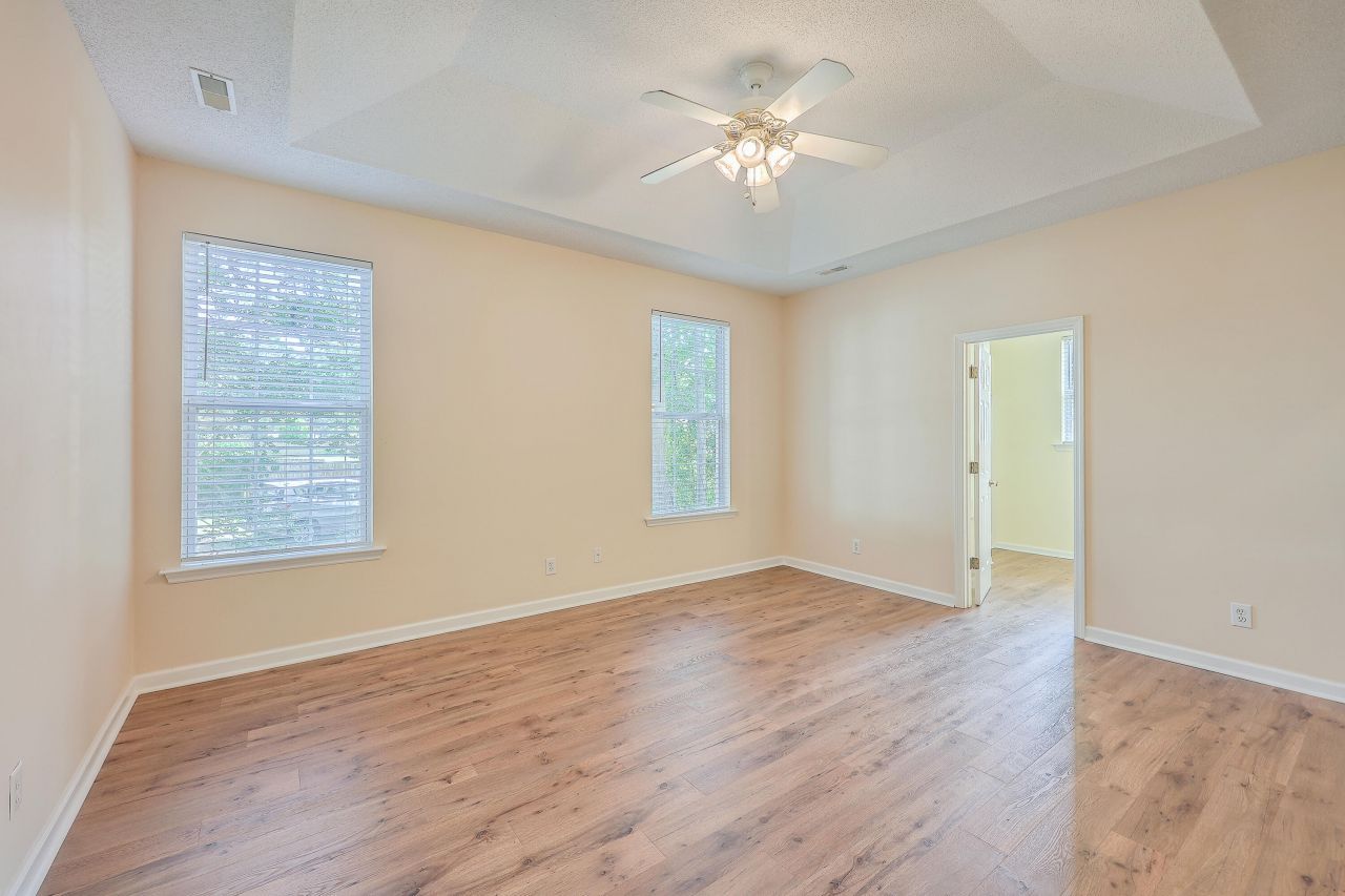 195 Fox Squirrel Run Photo 14