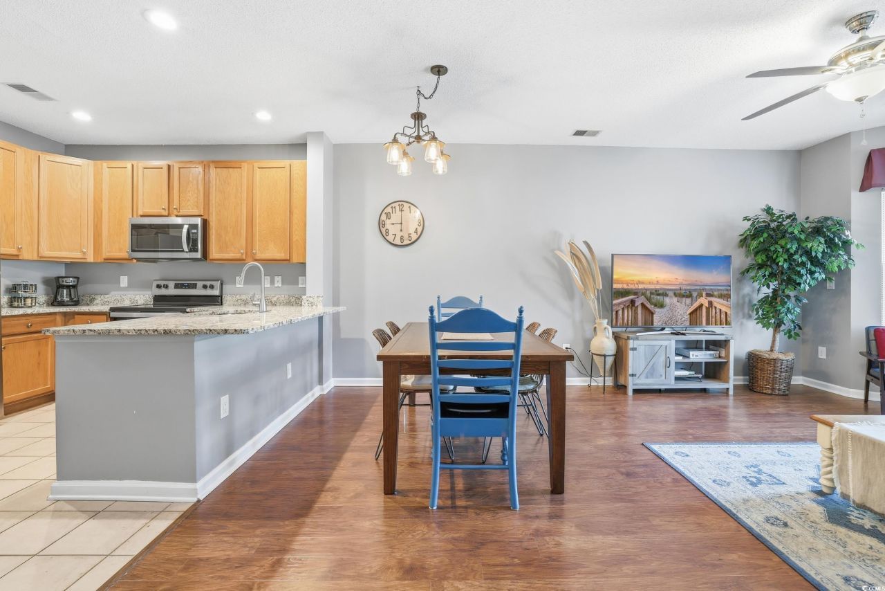 4541 Girvan Dr. Photo 10