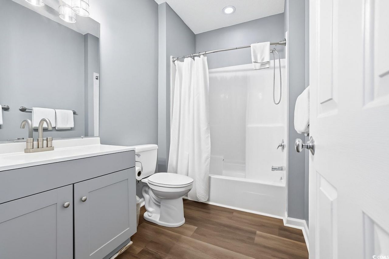 4541 Girvan Dr. Photo 20