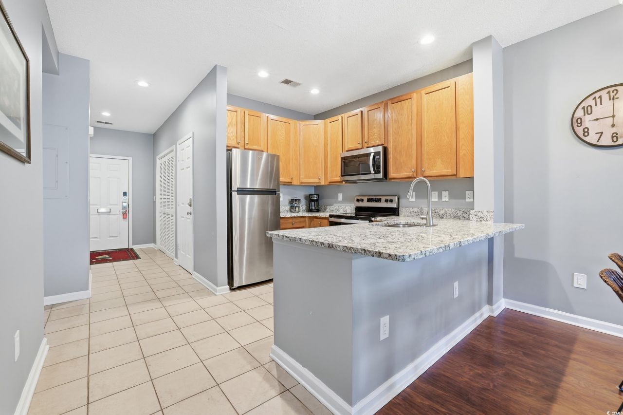 4541 Girvan Dr. Photo 6