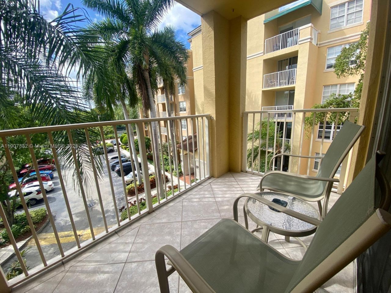 19655 E Country Club Dr, Unit 6401, Aventura, FL 33180 Photo