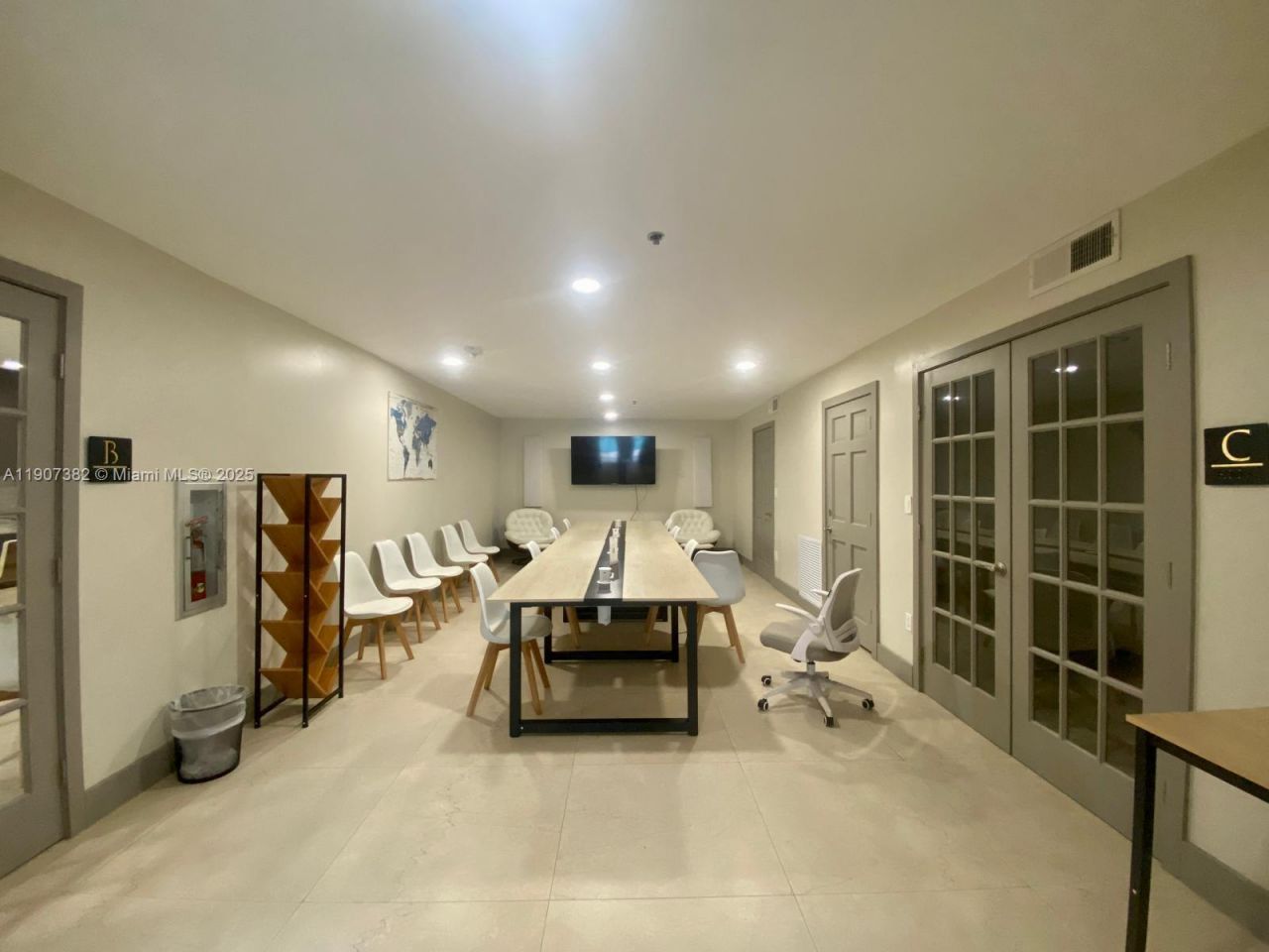 19655 E Country Club Dr, Unit 6401, Aventura, FL 33180 Photo