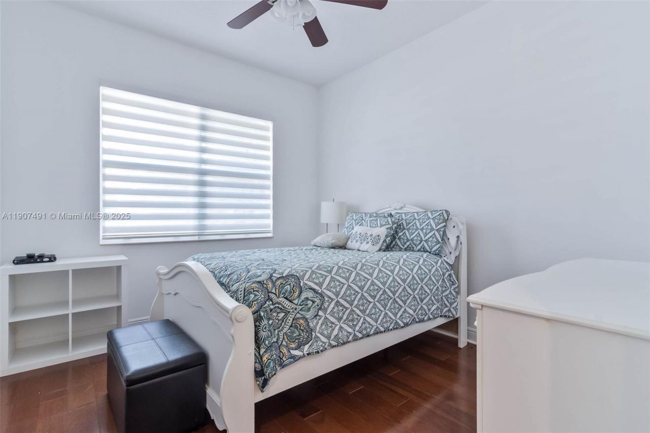 12448 NW 17th Mnr, Pembroke Pines, FL 33028 Photo