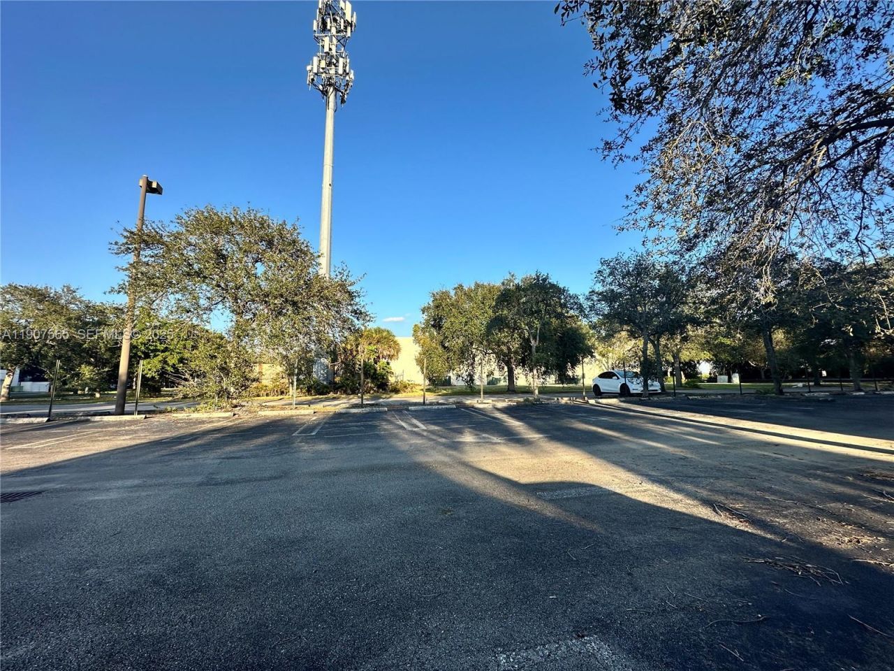 14180 NW 77th Ct, Miami Lakes, FL 33016 Photo